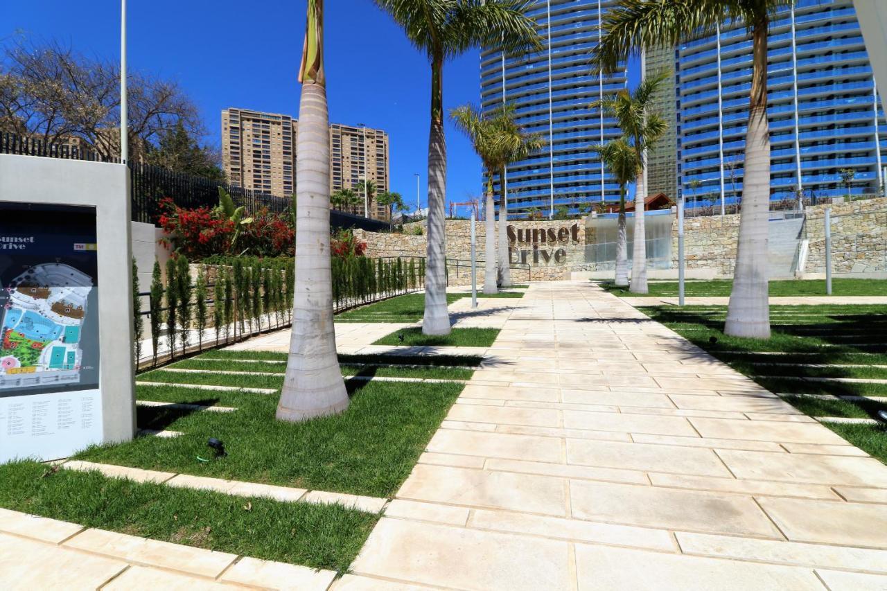 Sunset Drive Resort Apartment 4-8 Poniente Beach Benidorm Kültér fotó